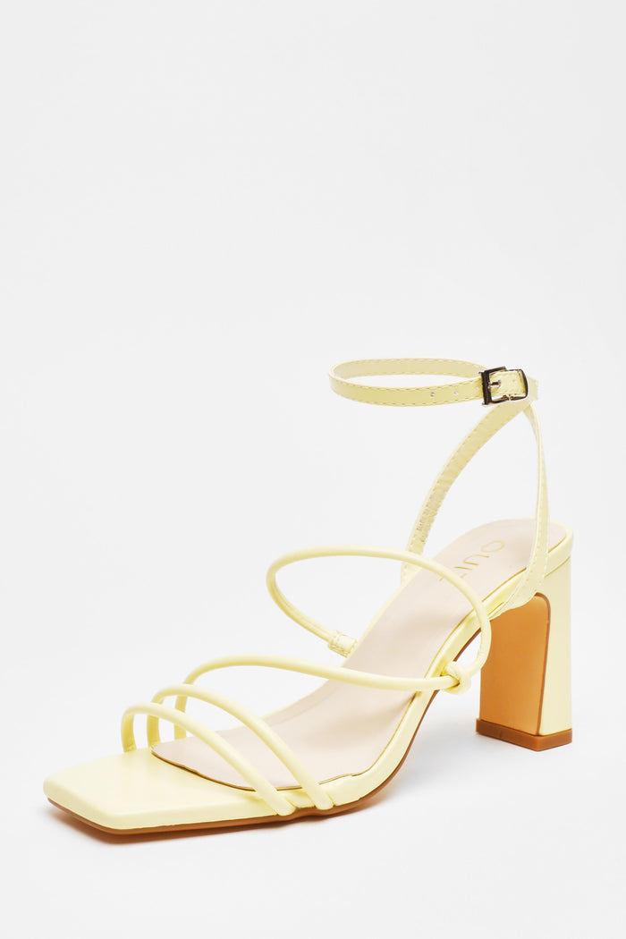 Sandalias Amarillas