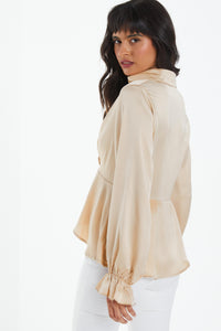 Blusa dorada satin con vuelos