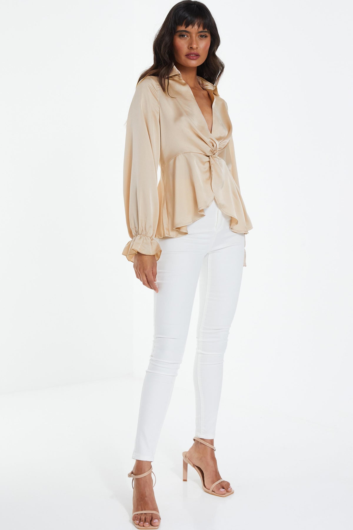 Blusa dorada satin con vuelos