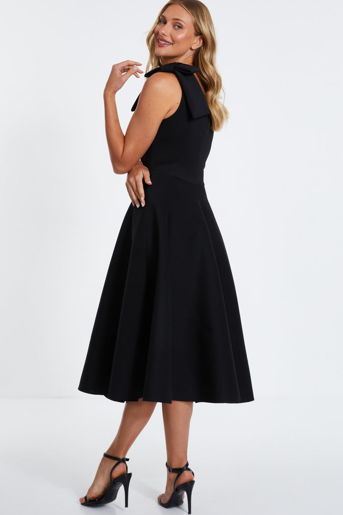 Vestido Midi Skater Negro